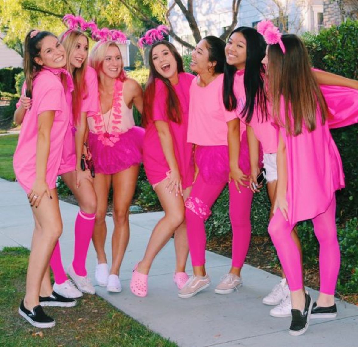 pink out football game outfit ideas 0042