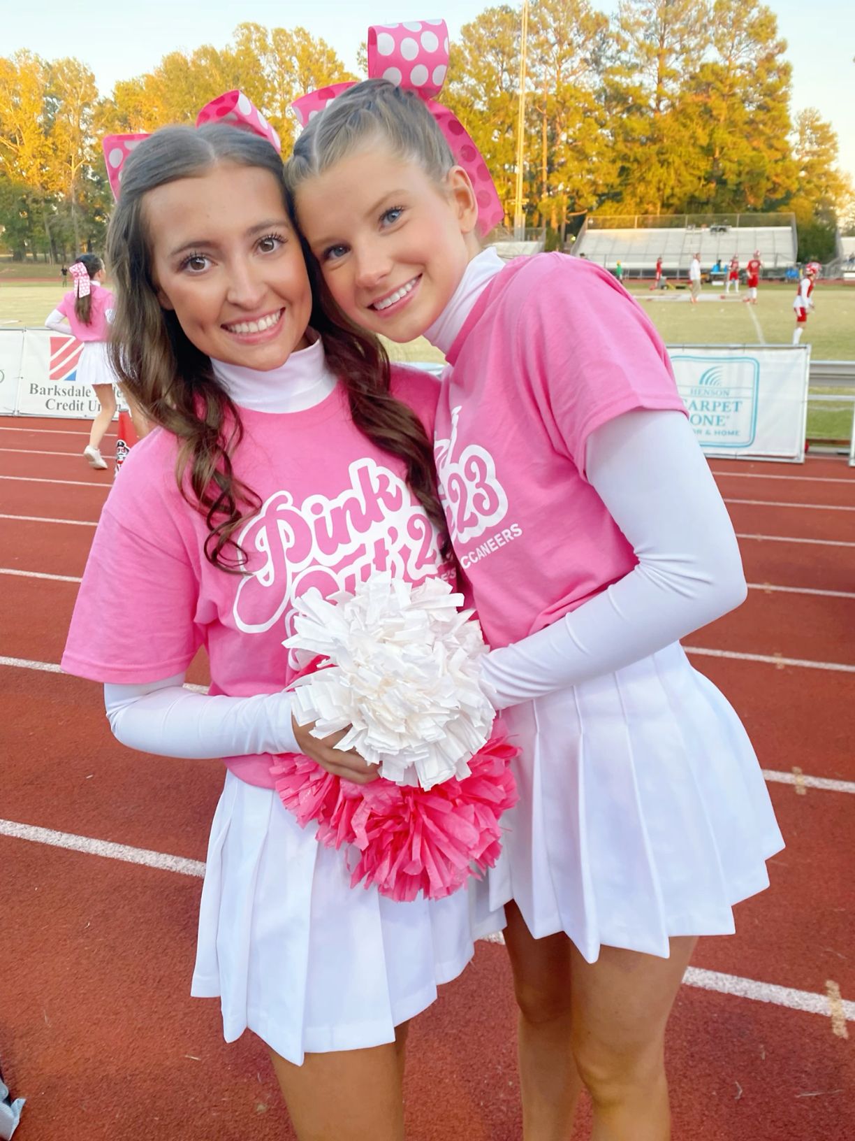 pink out football game outfit ideas 0057