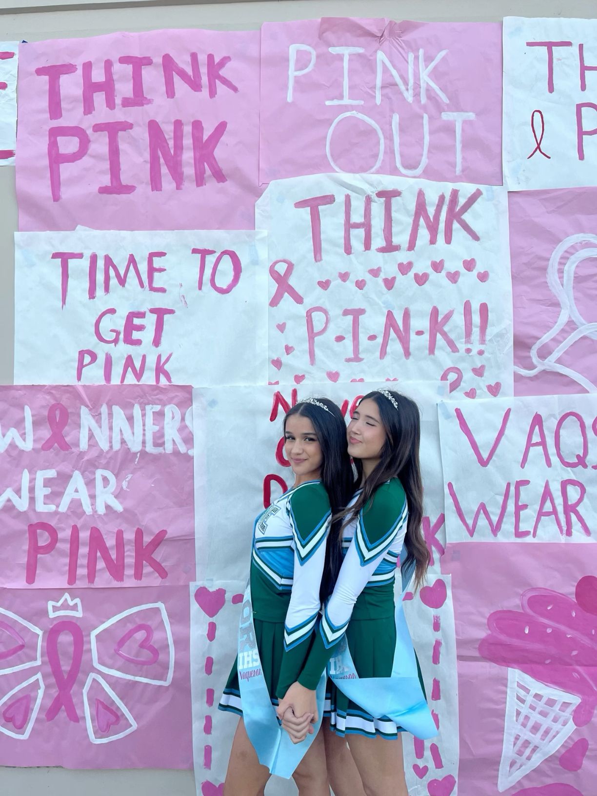 pink out football game outfit ideas 0095