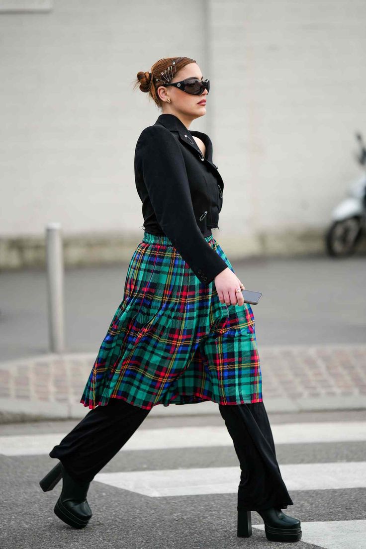 plaid skirt outfit ideas for summer