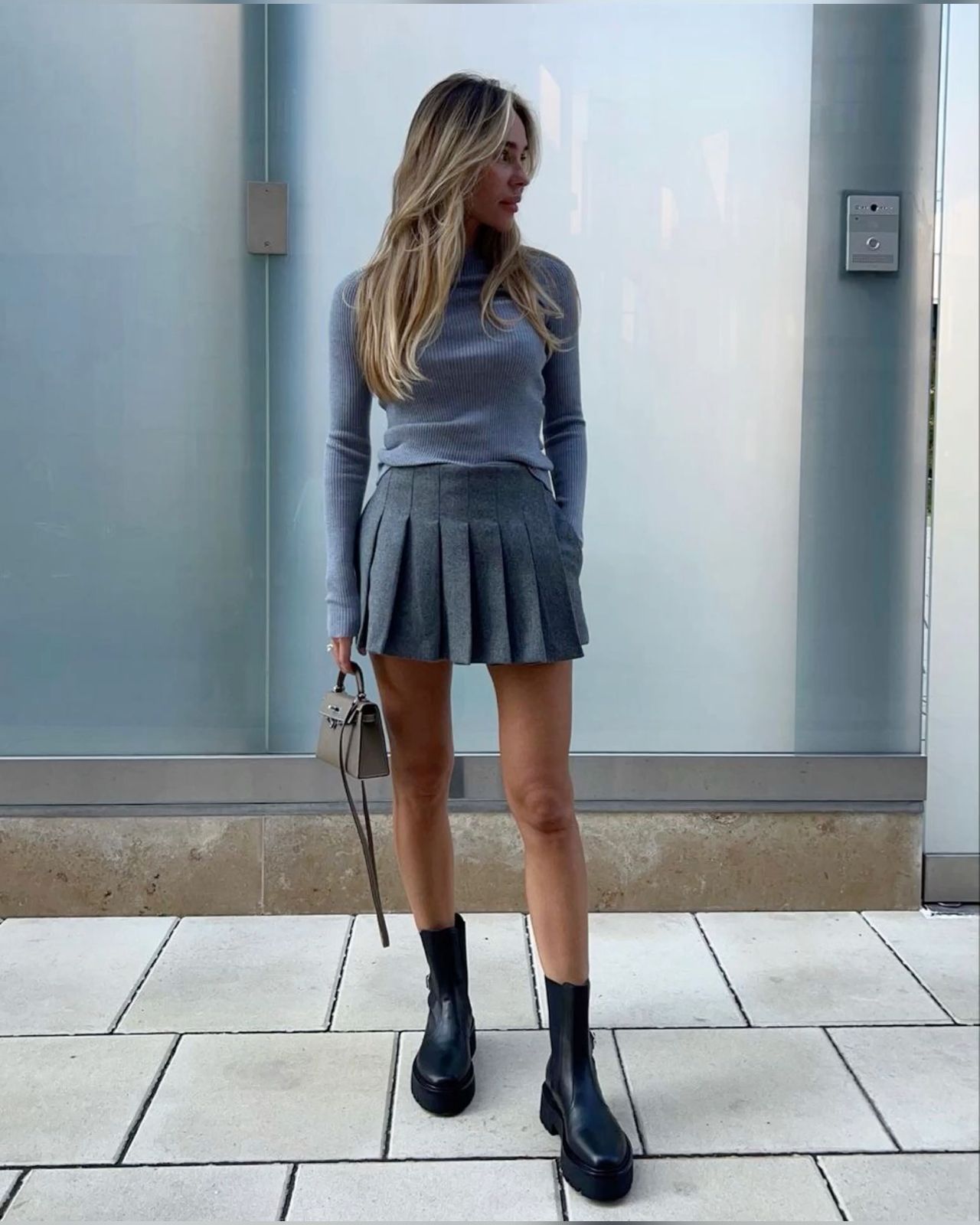 pleated mini skirt outfit ideas 0070