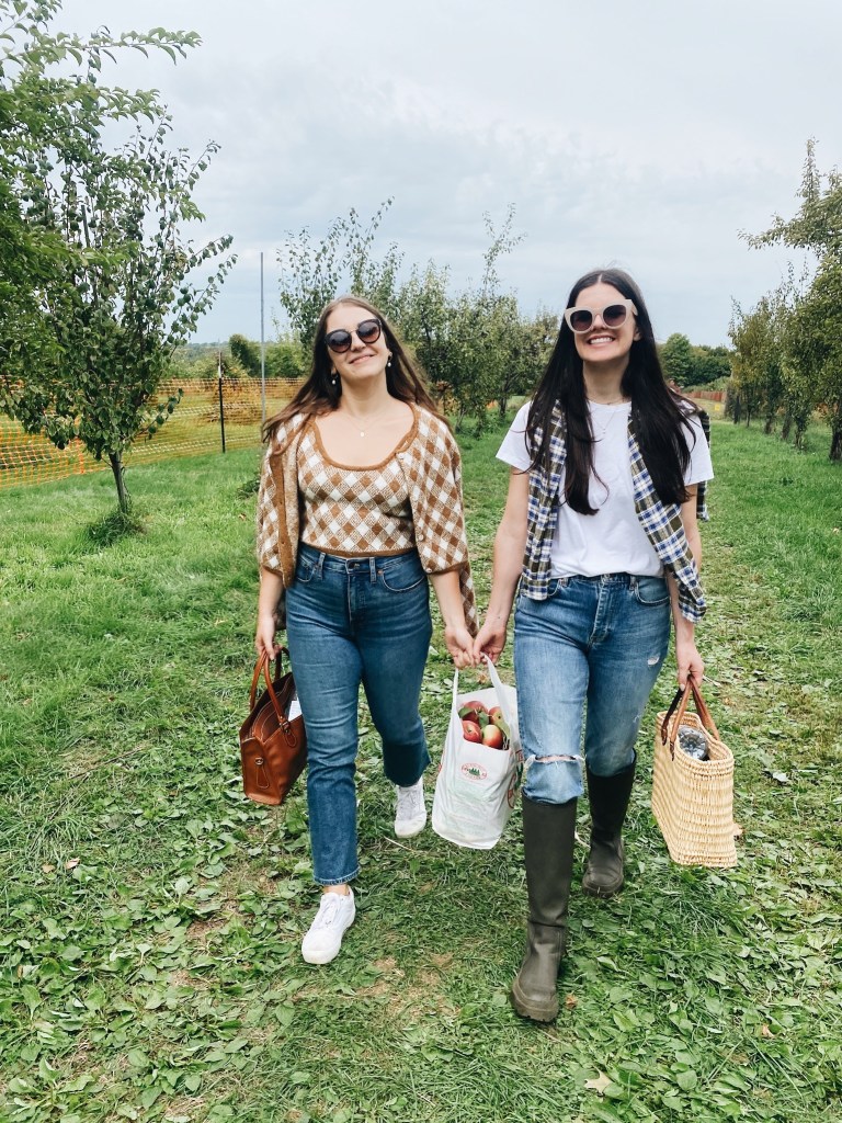 practical apple picking outfit ideas for kids