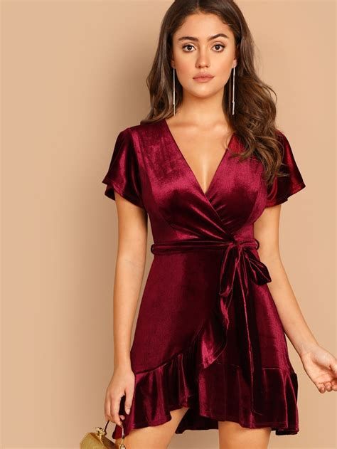 red velvet dress outfit ideas 0052