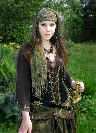 Renaissance fair outfit ideas female 0098