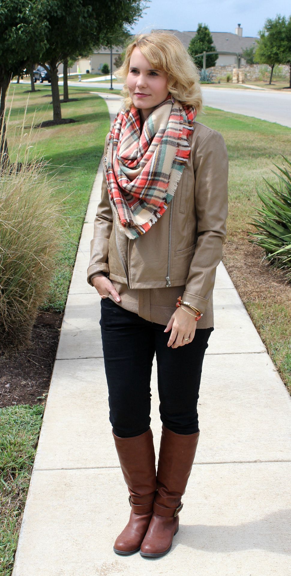 scarf outfit ideas 0036