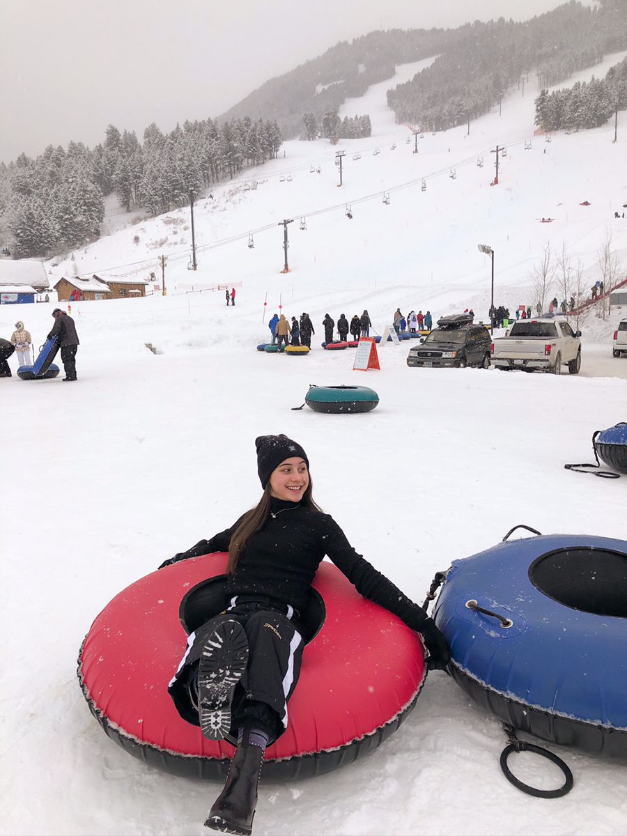 snow tubing outfit ideas for all body types