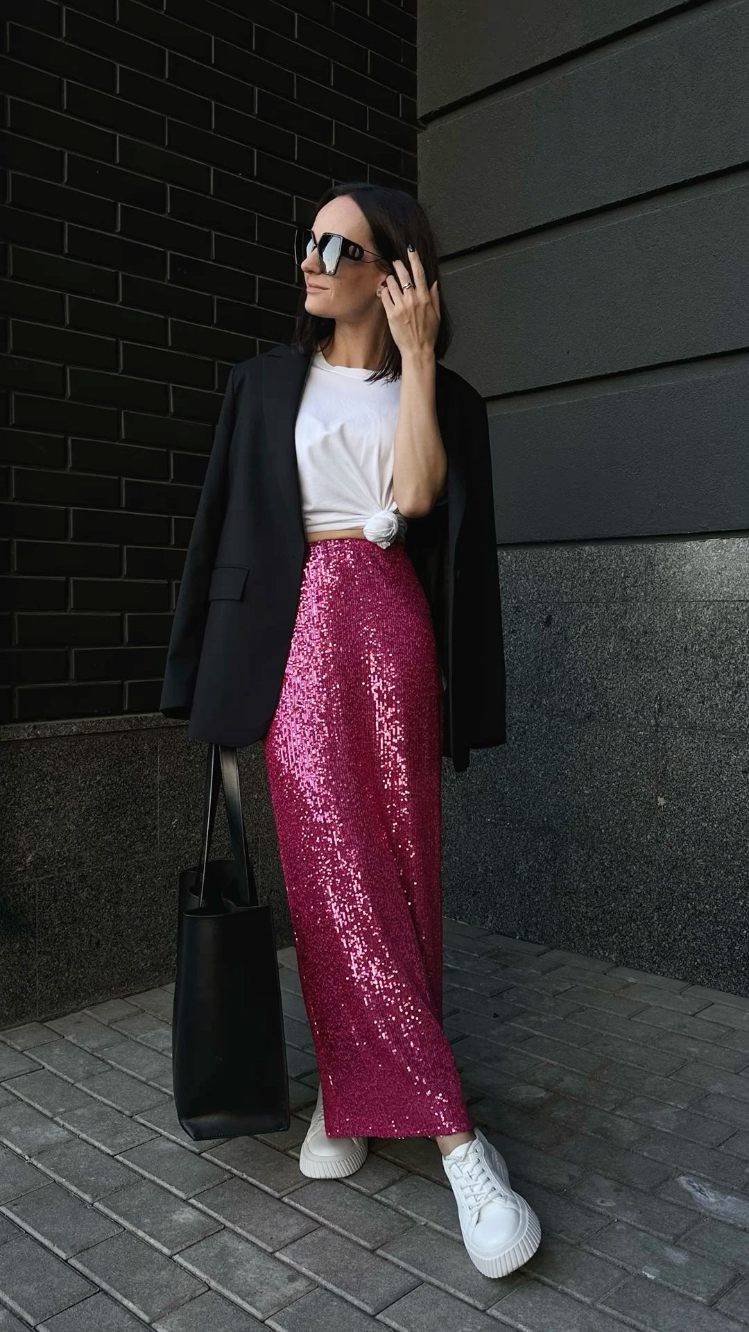 sparkly skirt outfit ideas 0019