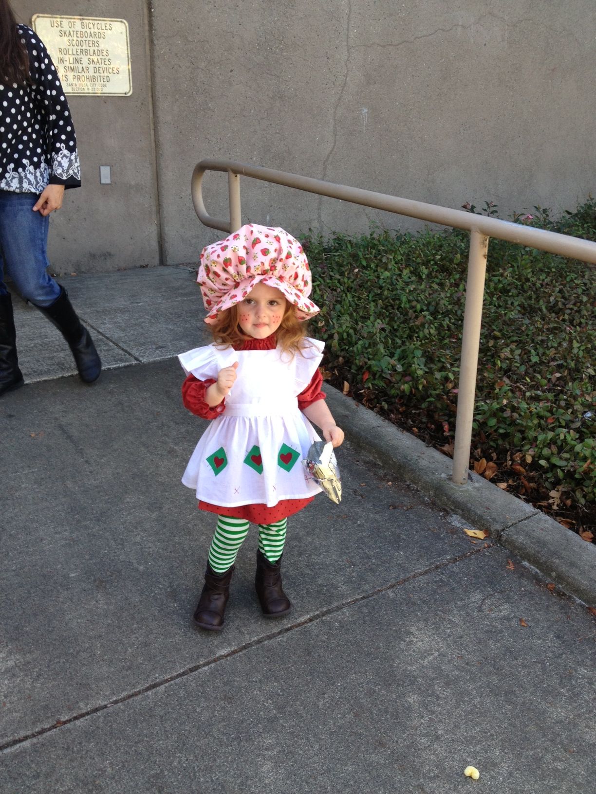 Strawberry Shortcake outfit ideas 0070