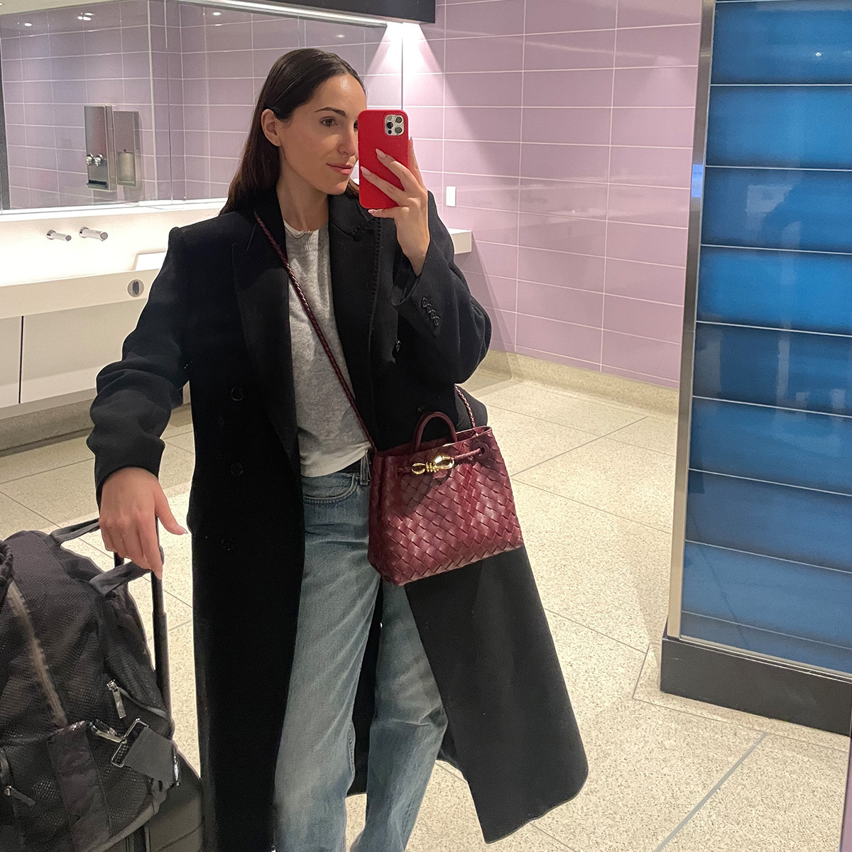 stylish business travel outfit ideas