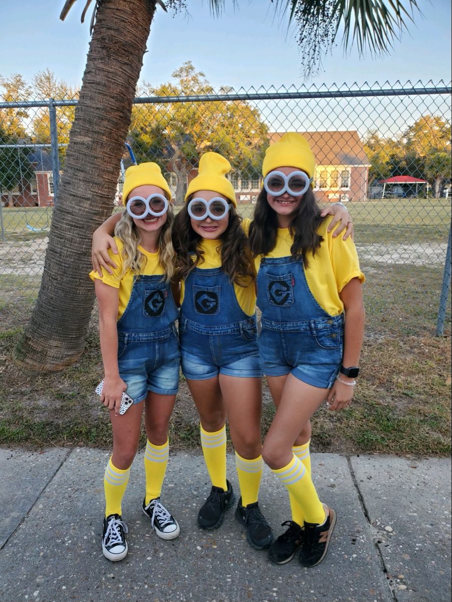 stylish Minions outfit ideas for Halloween