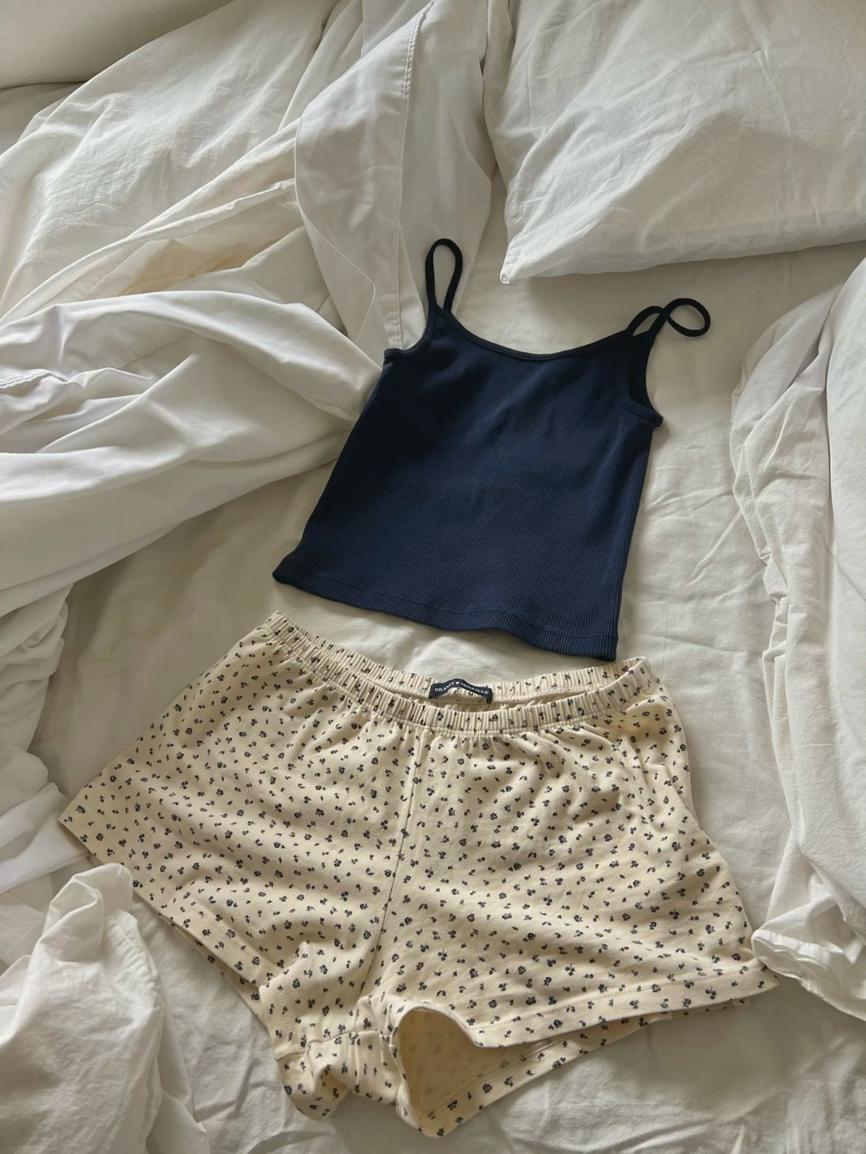 stylish sleep outfit ideas for women