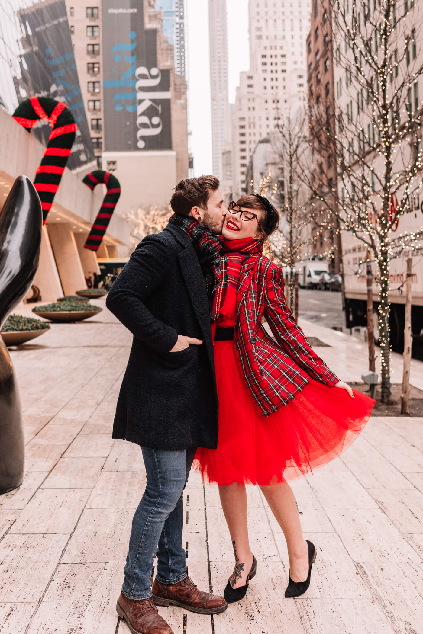 trendy Christmas couple looks