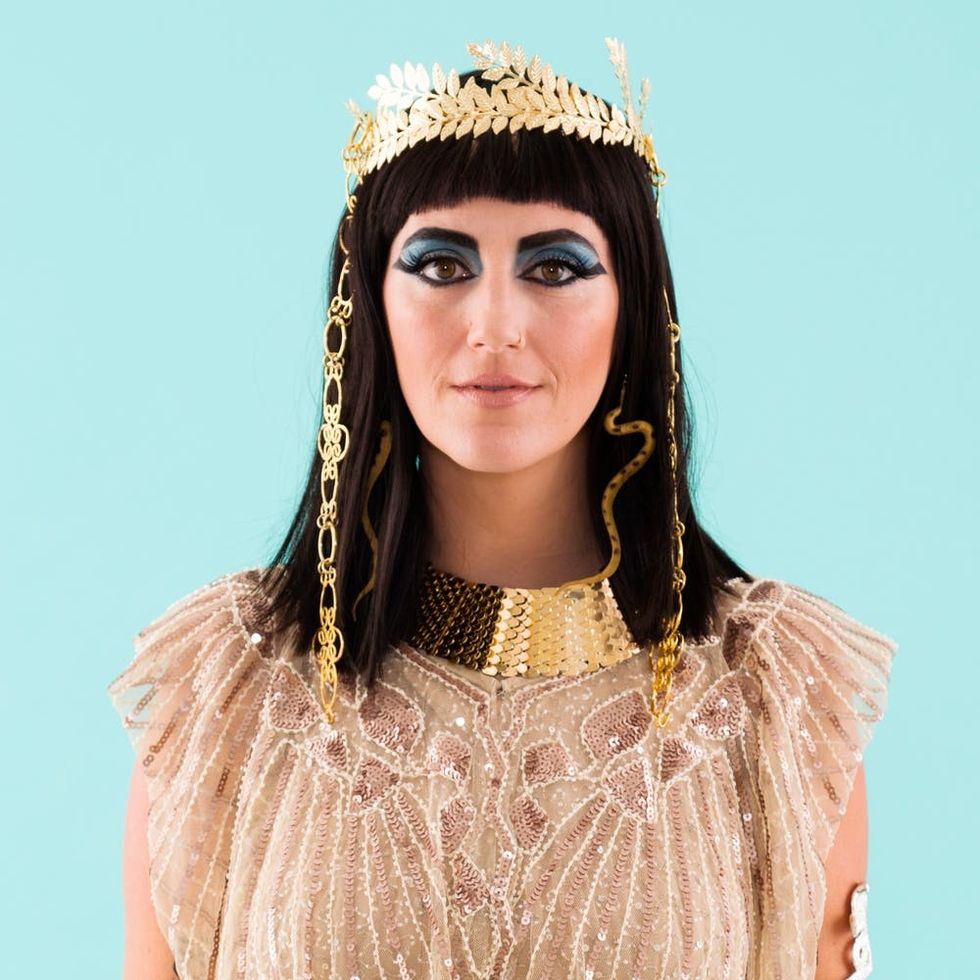 trendy Cleopatra outfit inspiration