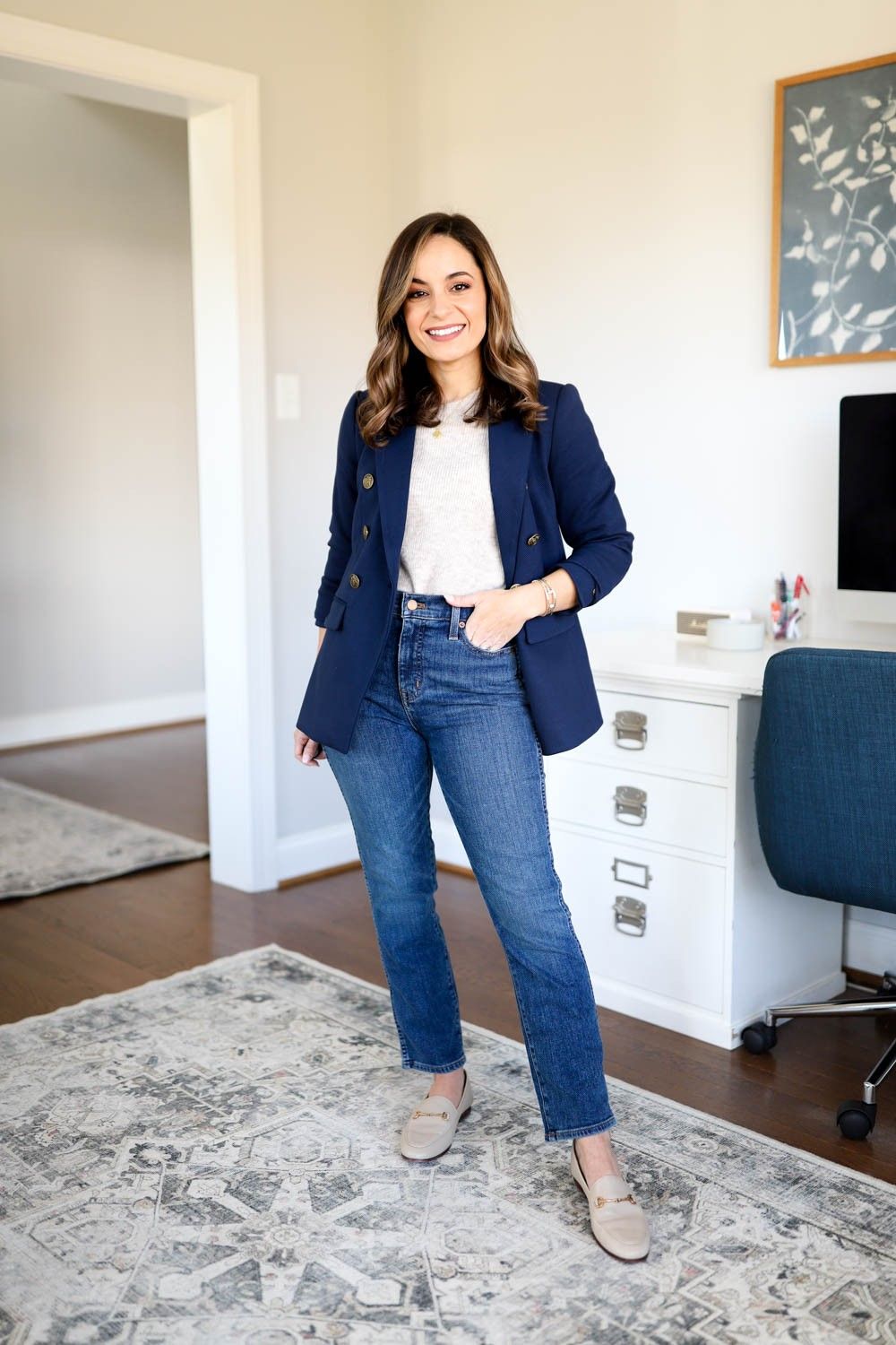 trendy combinations for navy blue blazer outfits