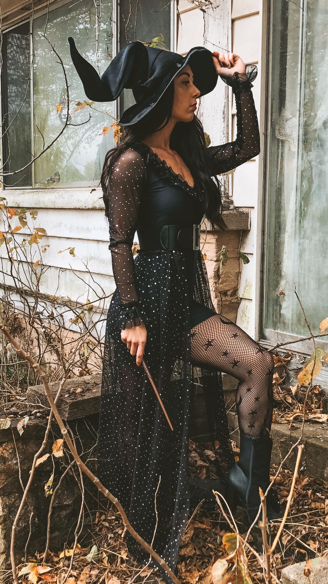 trendy cute witch outfit ideas