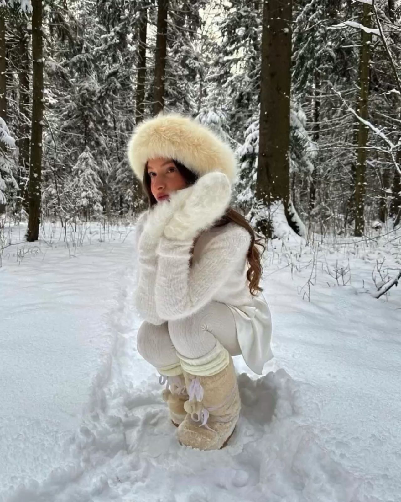 trendy snow bunny outfit combinations