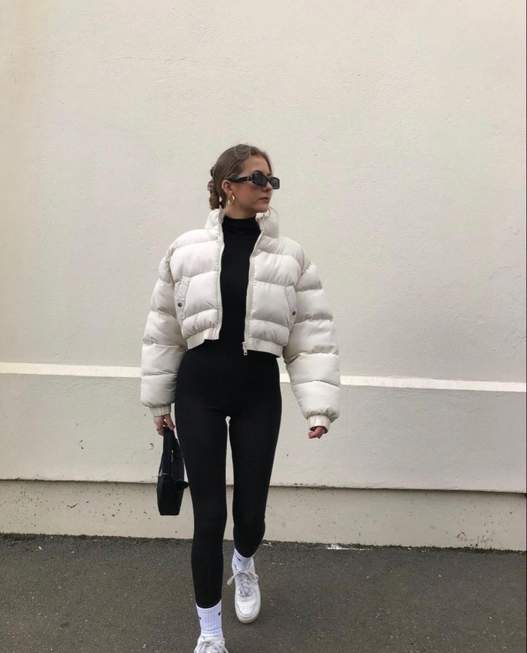 trendy white puffer jacket outfit combinations