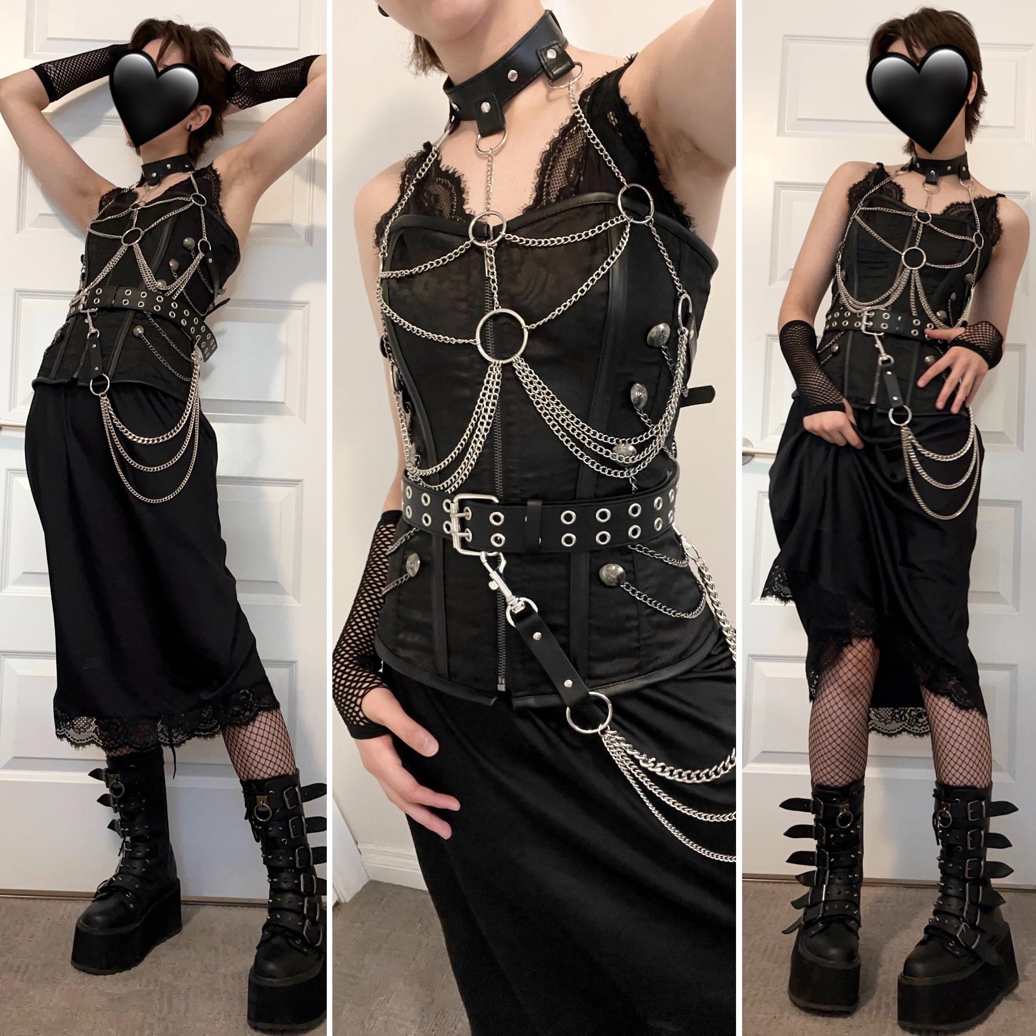 unique Goth outfit ideas for festivals