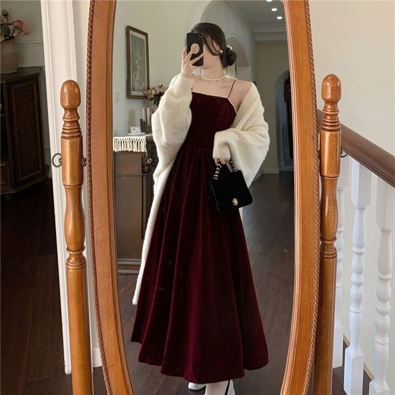 velvet skirt outfit ideas 0011