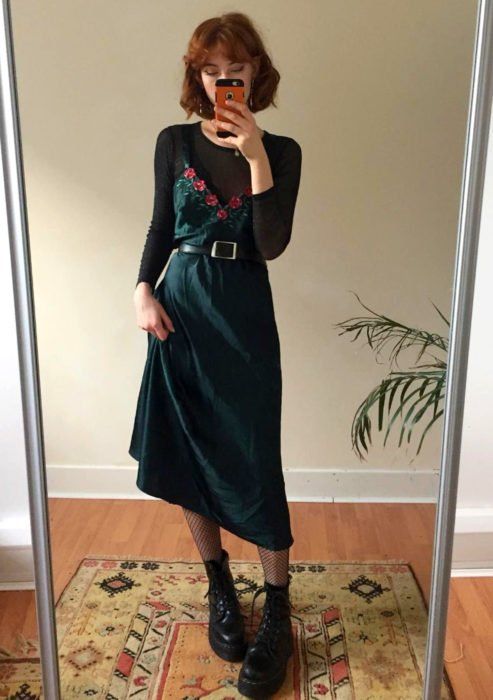 velvet skirt outfit ideas 0044