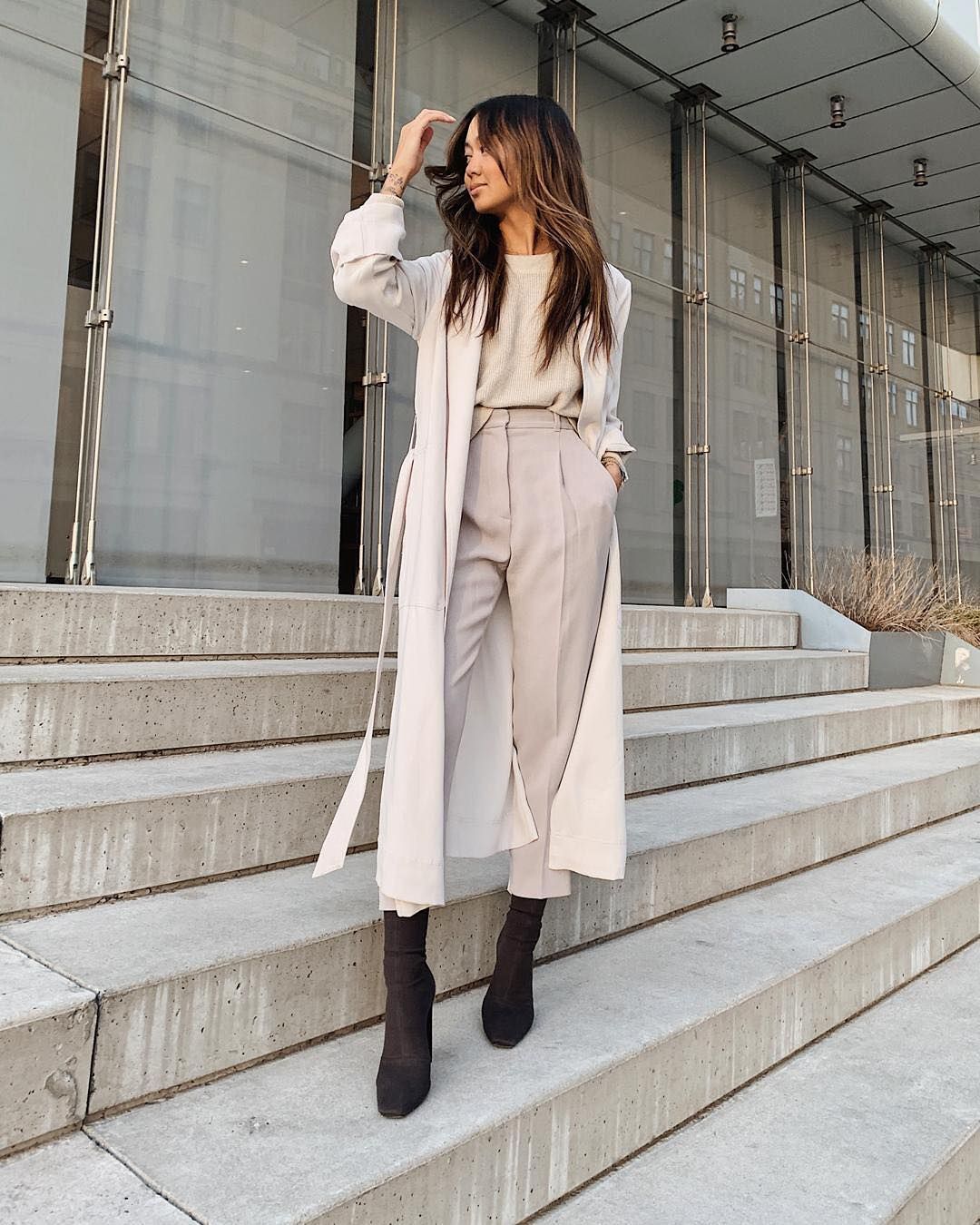 versatile Aritzia outfit ideas for layering