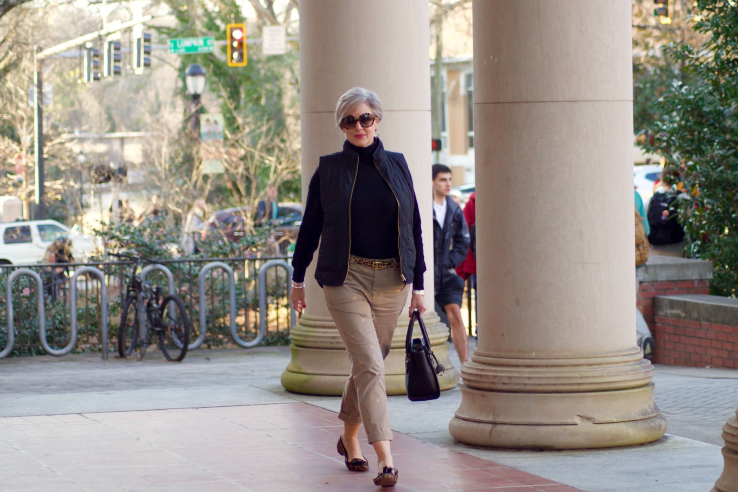 versatile book club outfit choices