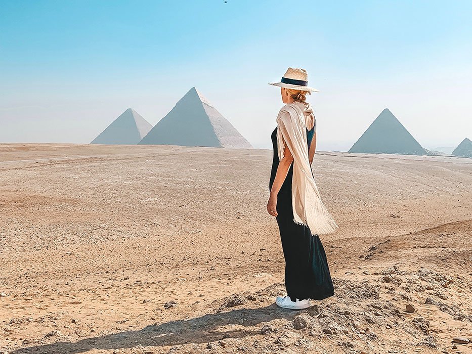 versatile Egypt outfit ideas for travel