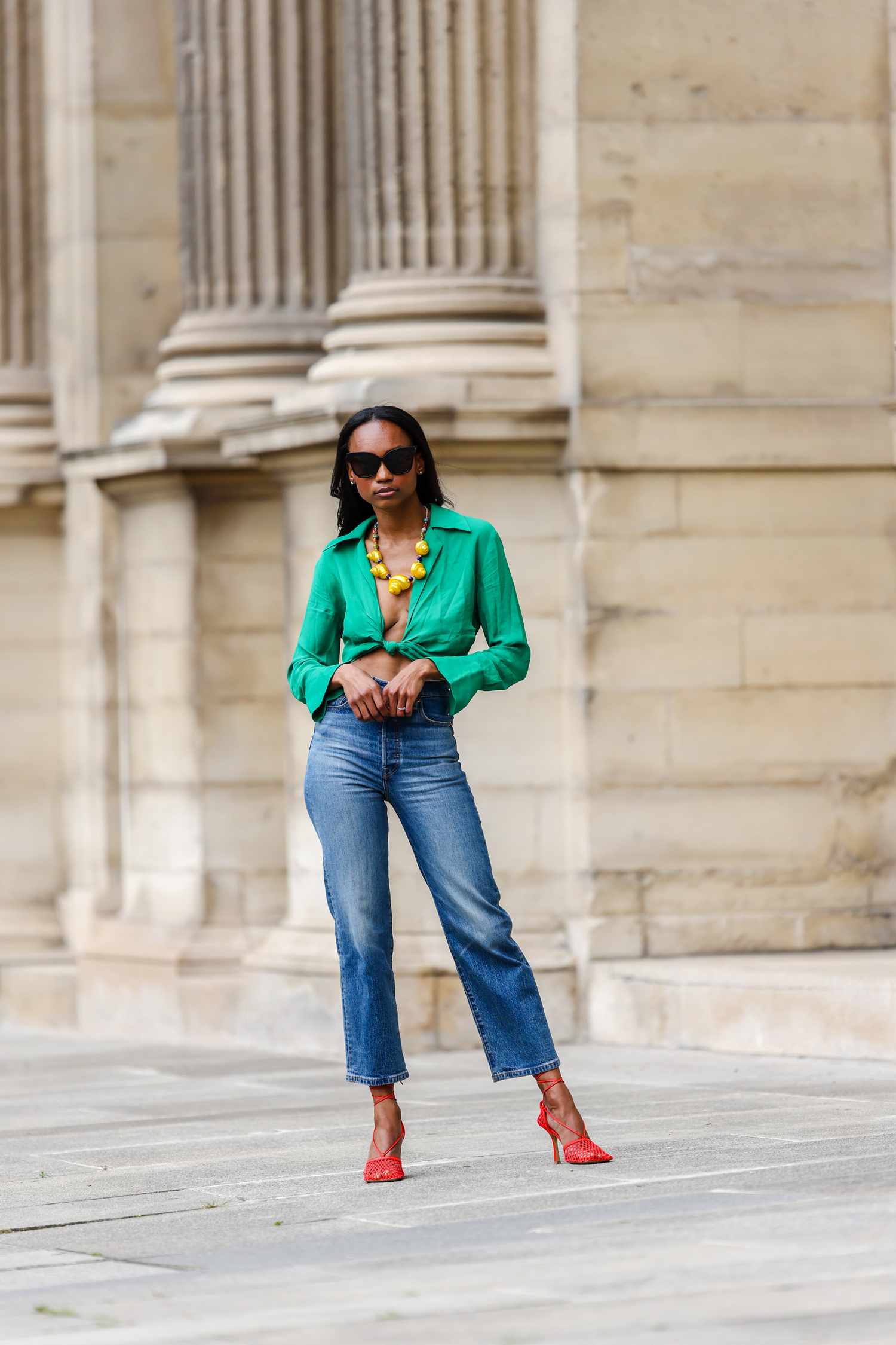 versatile jeans outfit trends.