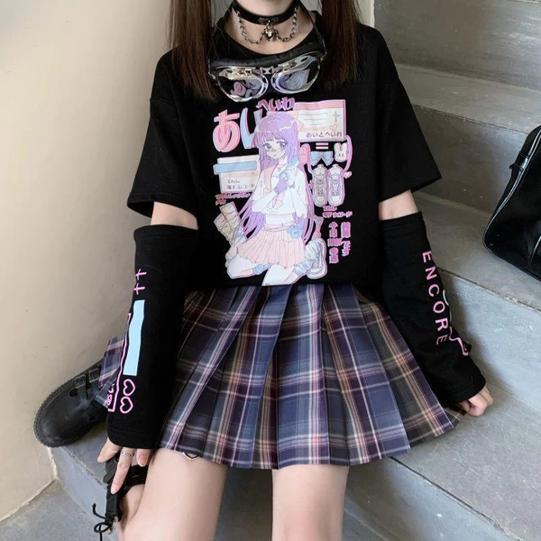 versatile pastel Goth outfit ideas for everyday