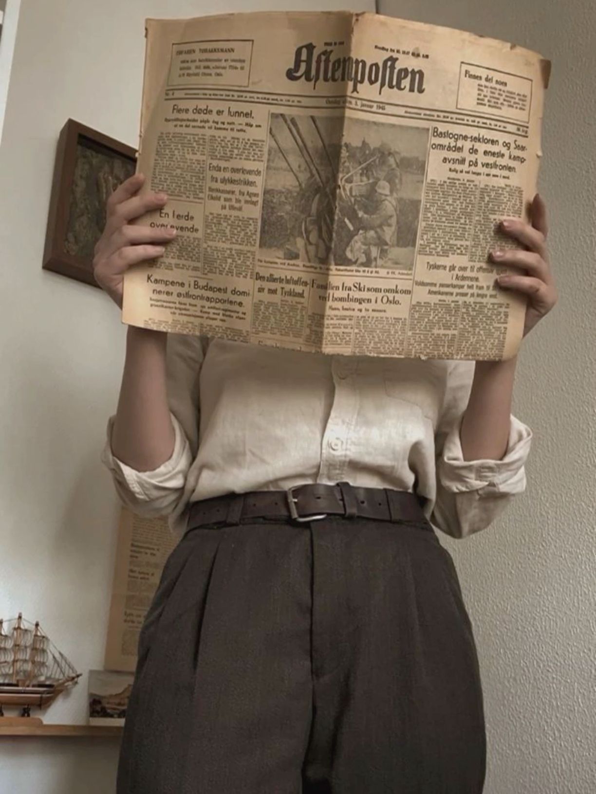 vintage-inspired Enola Holmes attire