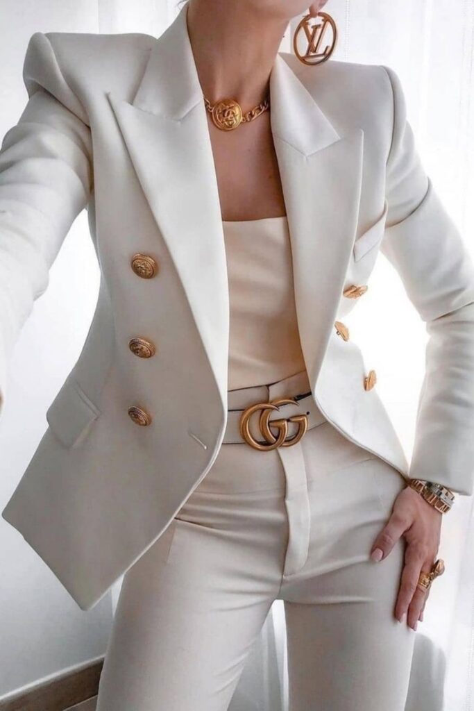 white and gold outfit ideas 0044