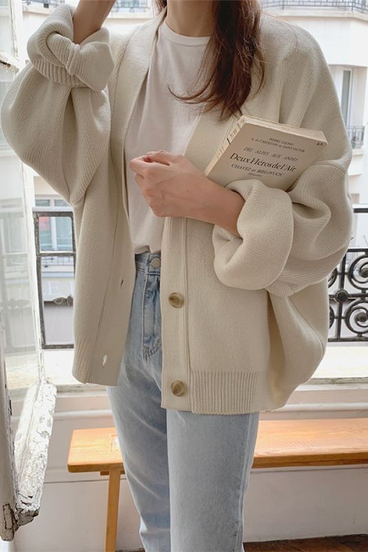 white cardigan outfit ideas 0079