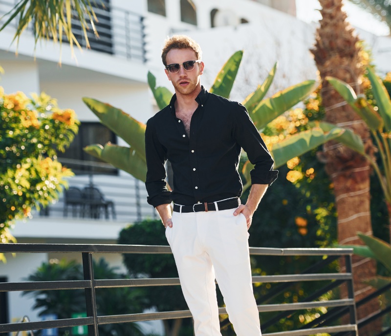 white pants outfit ideas for men 0054