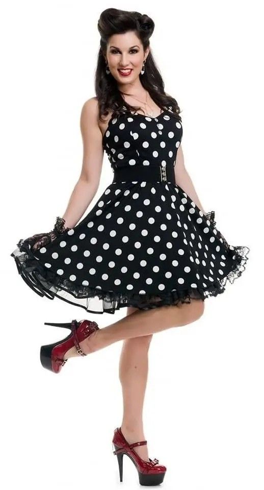 white polka dot dress outfit ideas 0016