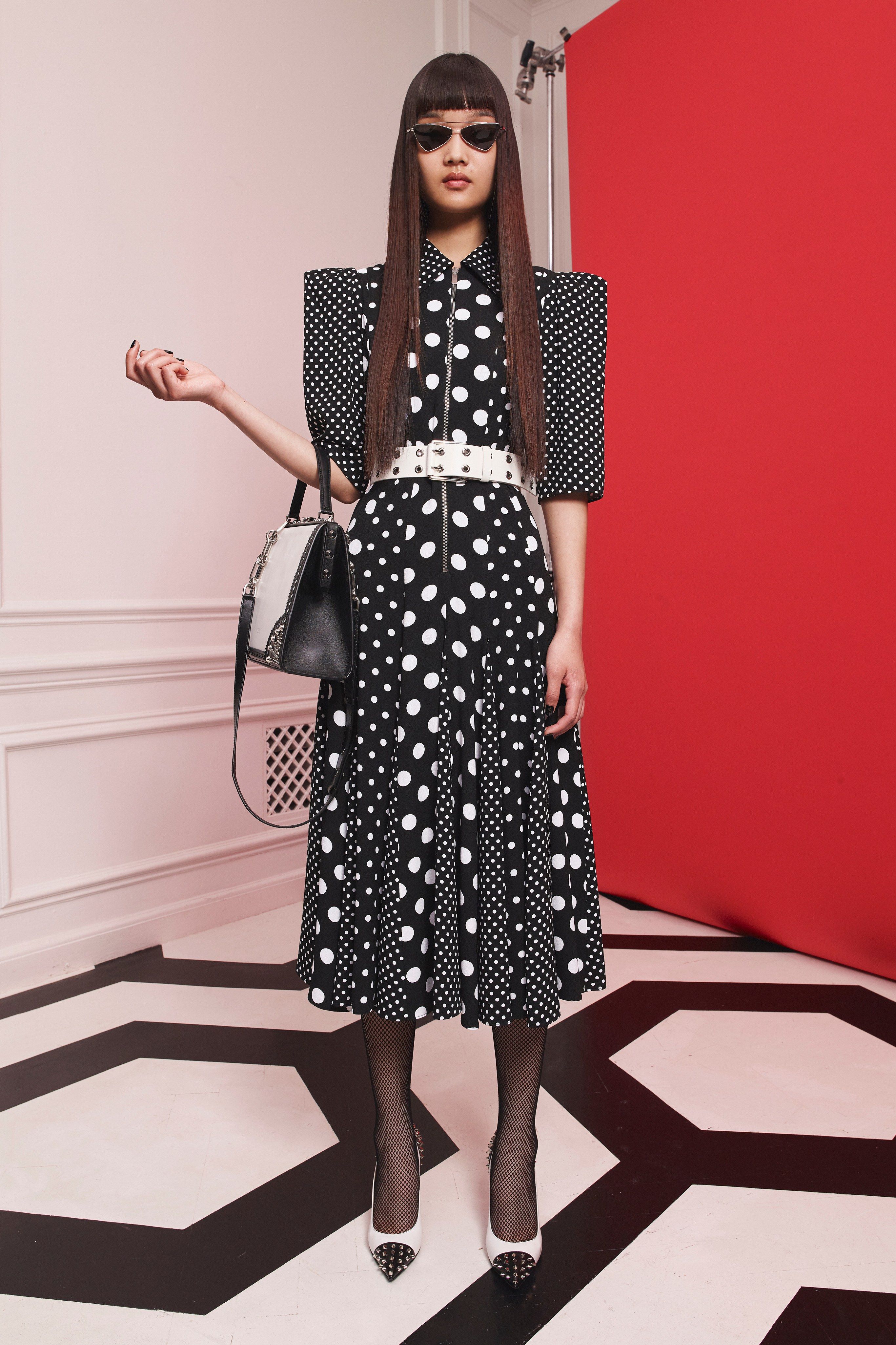 white polka dot dress outfit ideas 0067