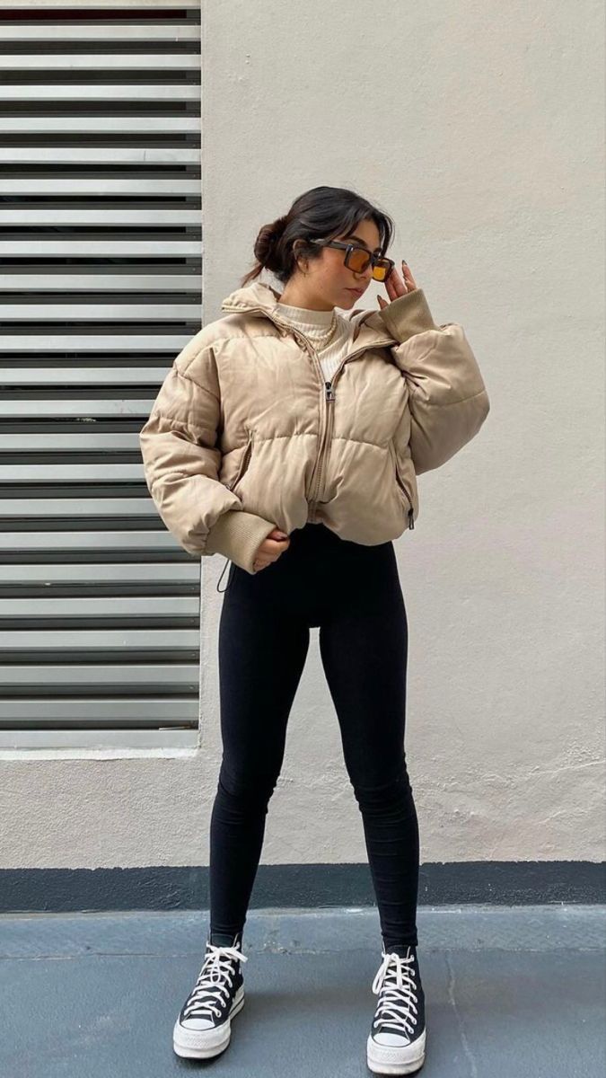 white puffer jacket outfit ideas 0070