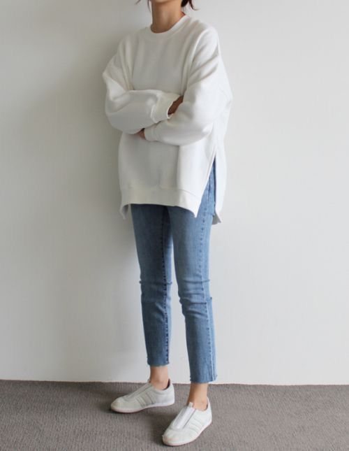 white sneakers outfit ideas 0035