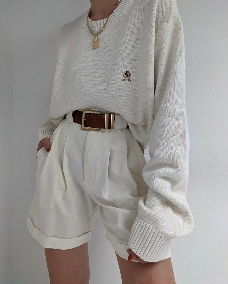 white sweater outfit ideas 0042