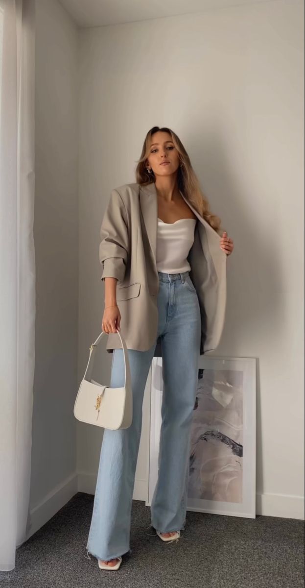 white sweater outfit ideas 0095