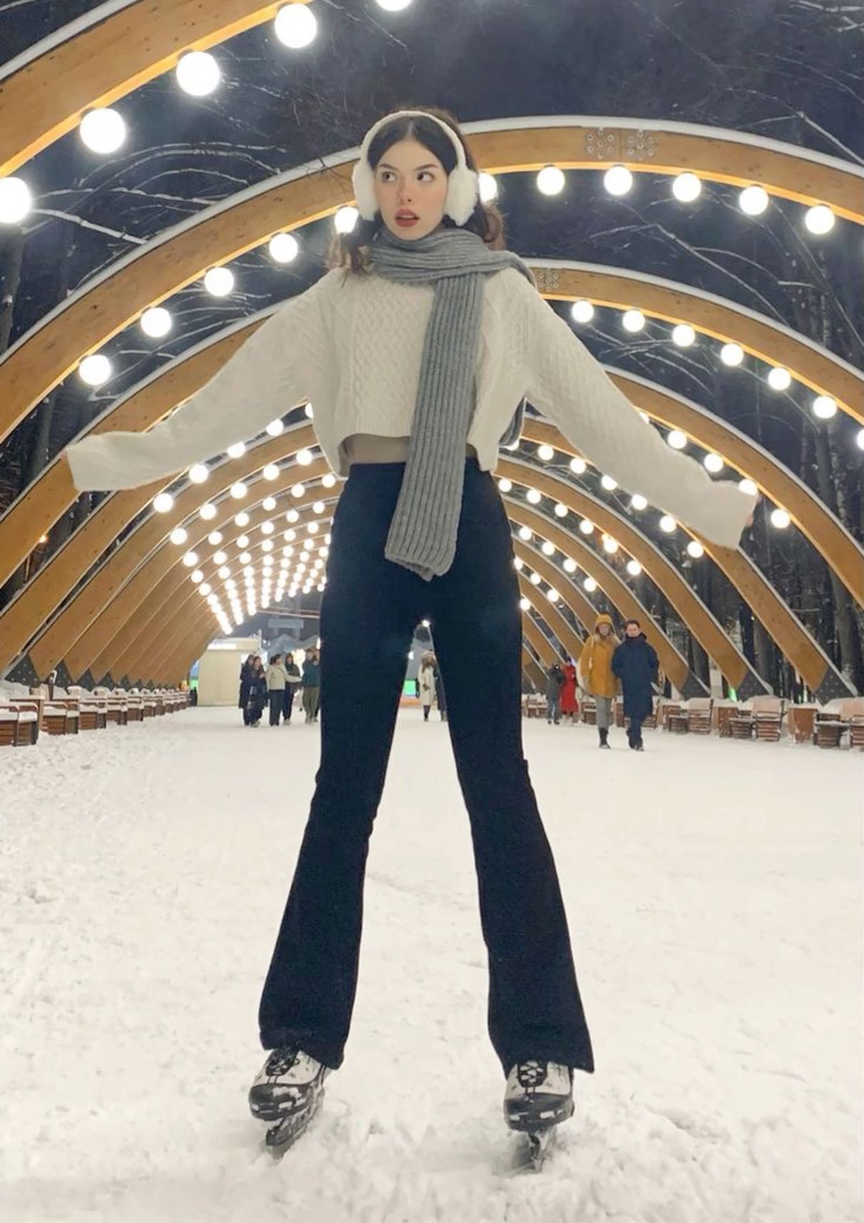 winter ice skating outfit ideas