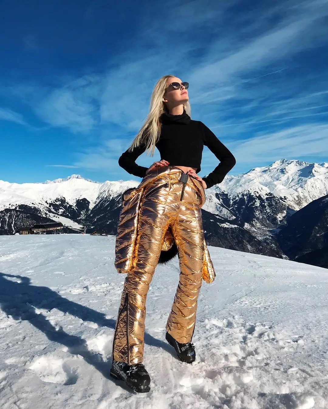 womens ski outfit ideas 0016