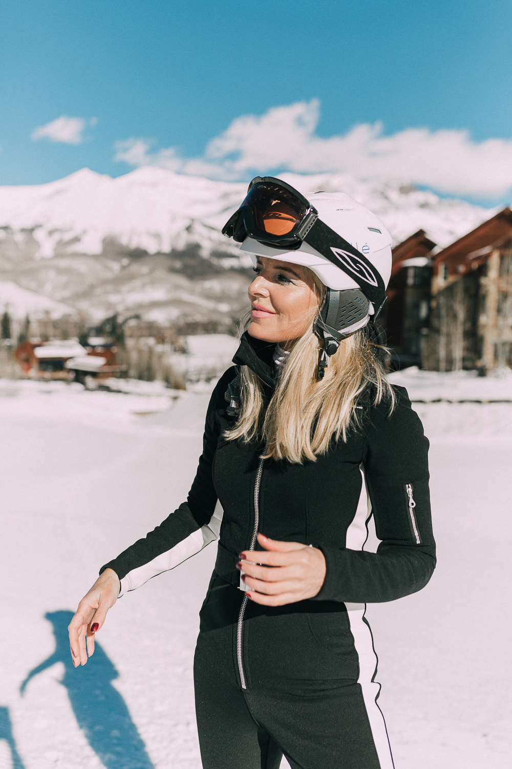 womens ski outfit ideas 0063