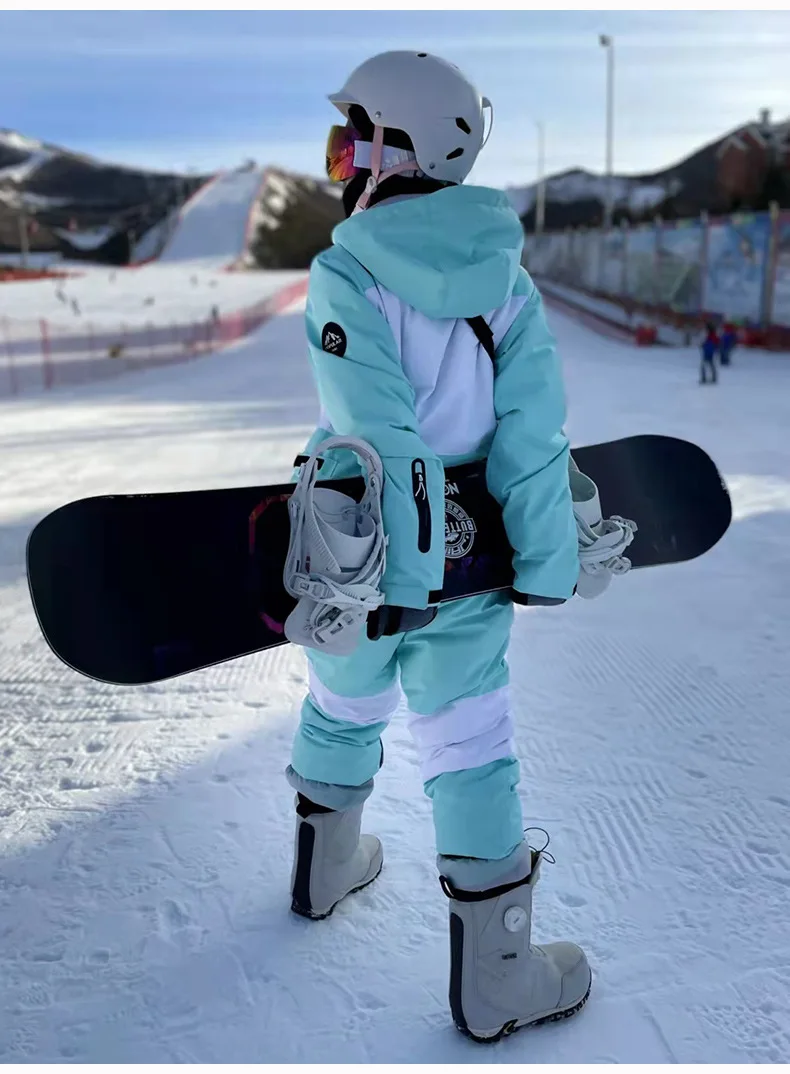 womens ski outfit ideas 0083