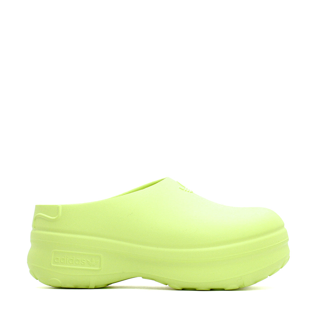 Yeezy slides outfit ideas 0038