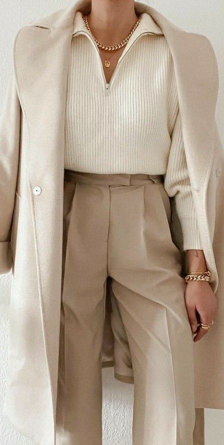 Contemporary business casual outfit ideas to elevate your work wardrobe