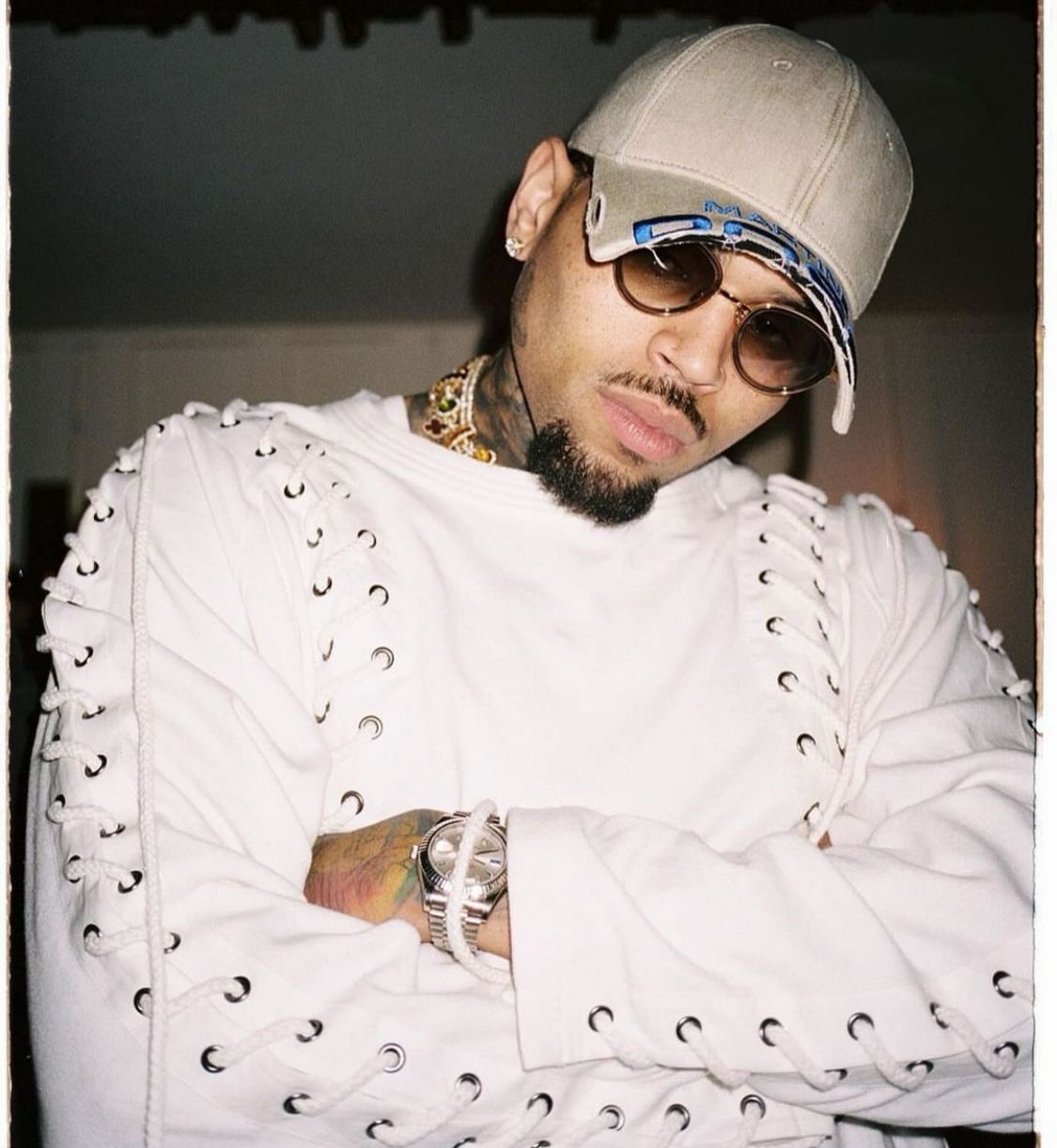 Chris Brown outfit ideas for a stylish vibe at any occasion