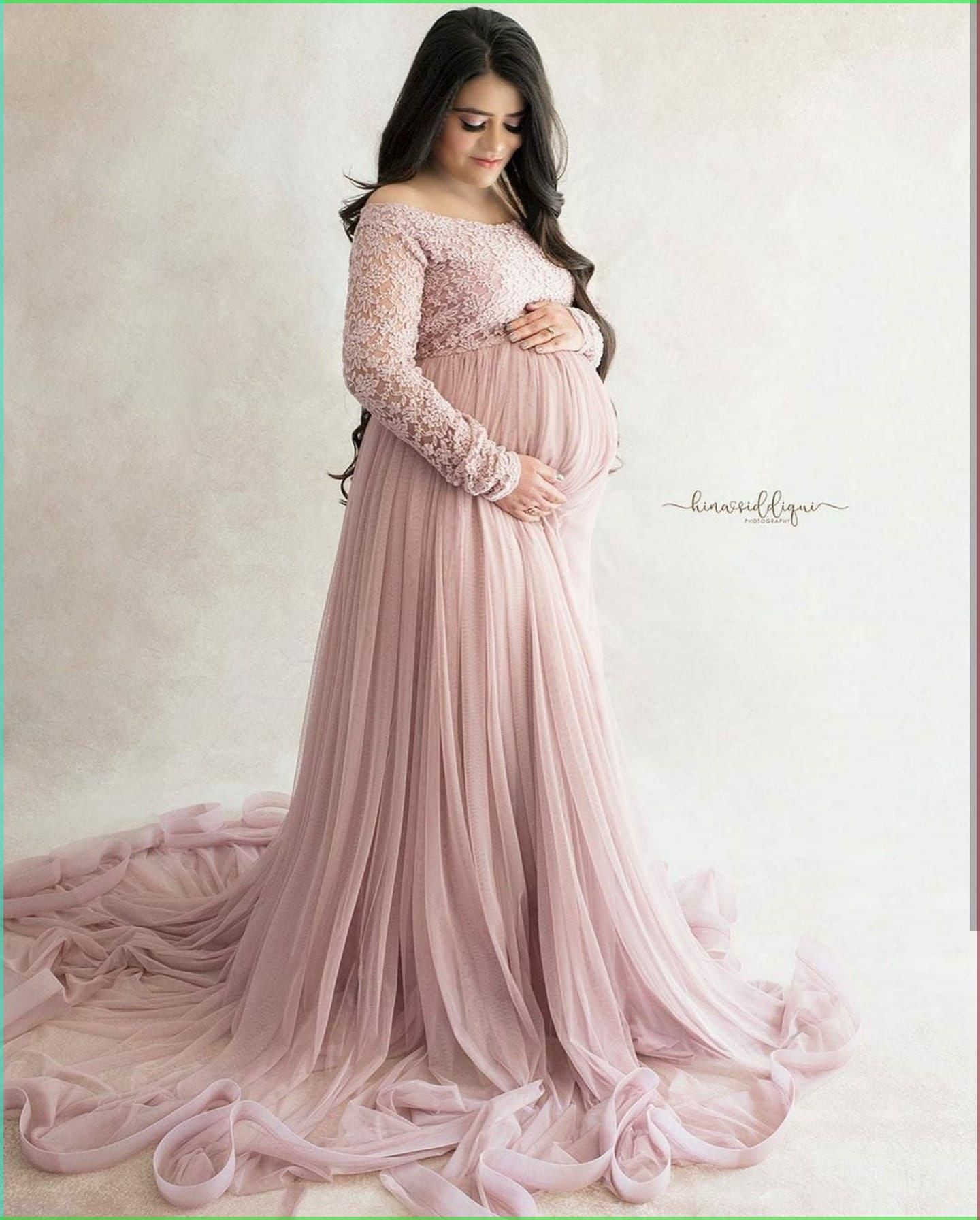 Stylish pink baby shower outfit ideas for the perfect celebration