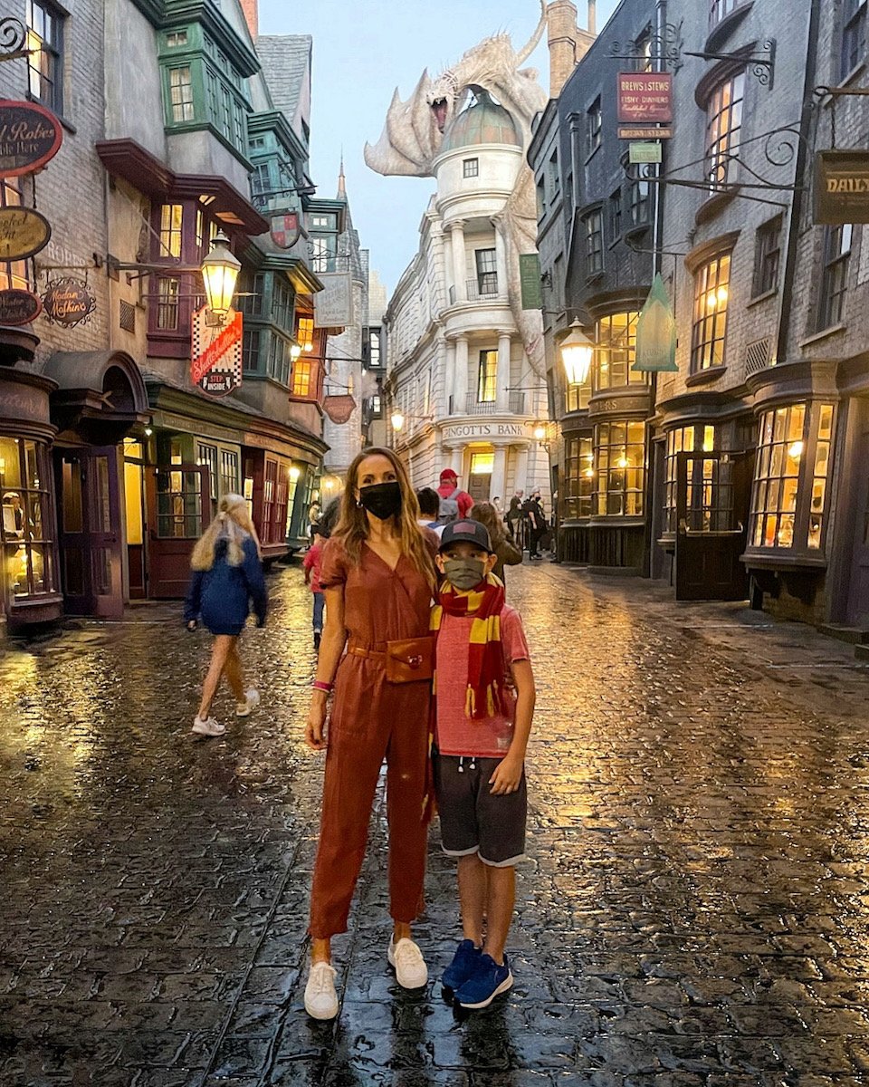 Timeless universal studios outfit ideas winter for your perfect visit